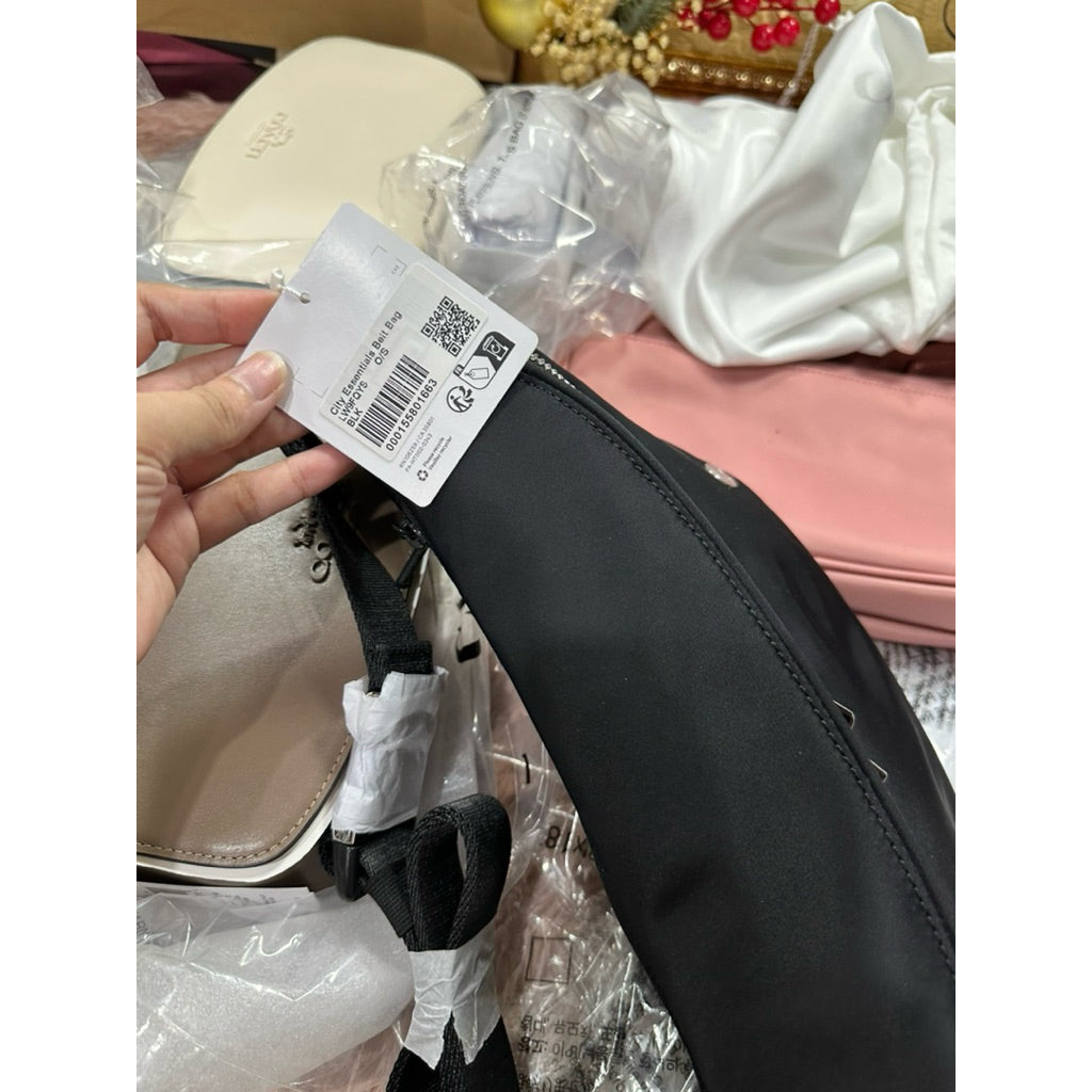ORIG & IMPORTED LuluLemon City Essentials Belt Bag 3L Nylon Black