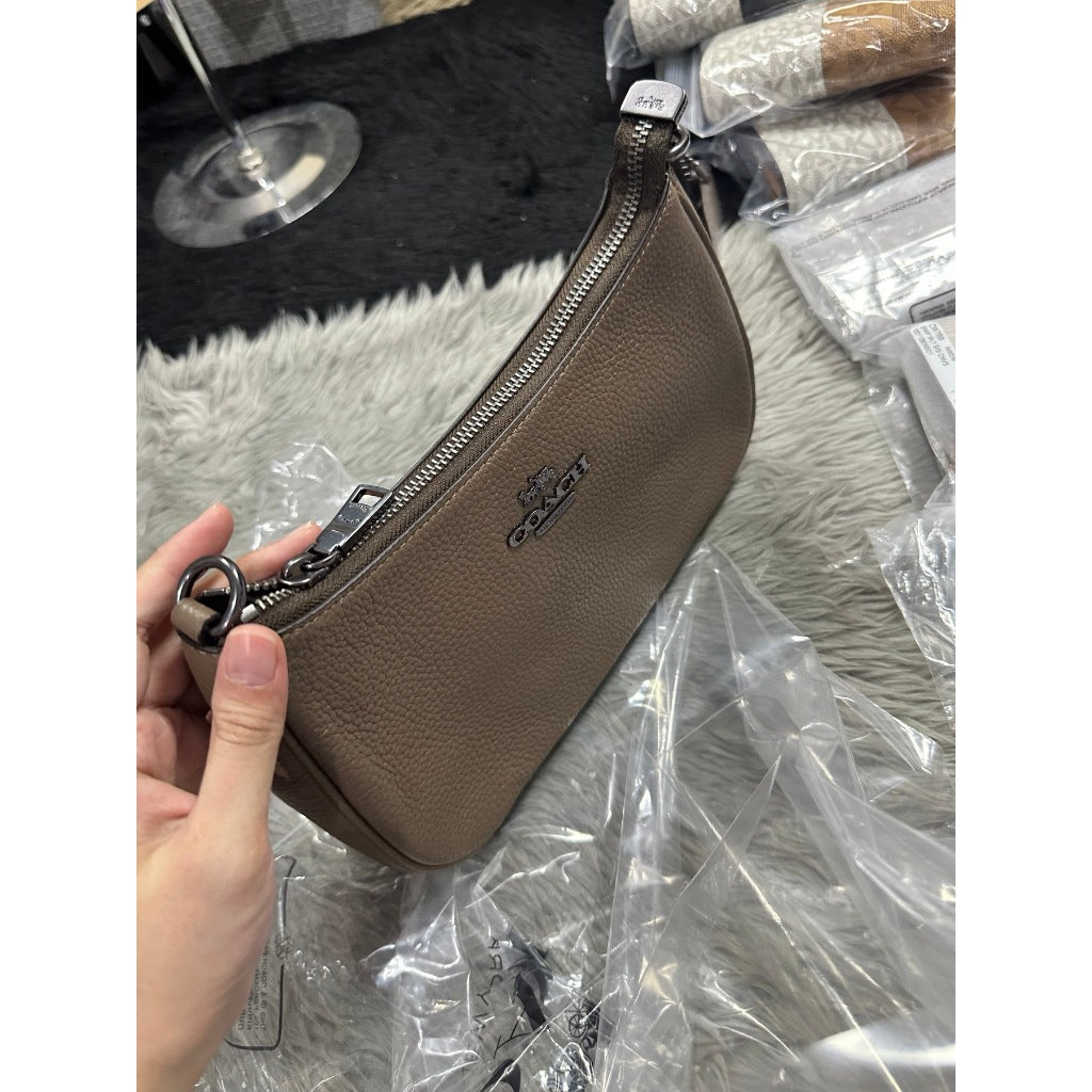 ORIG & IMPORTED CCH Teri Shoulder Bag In Dark Stone Brown
