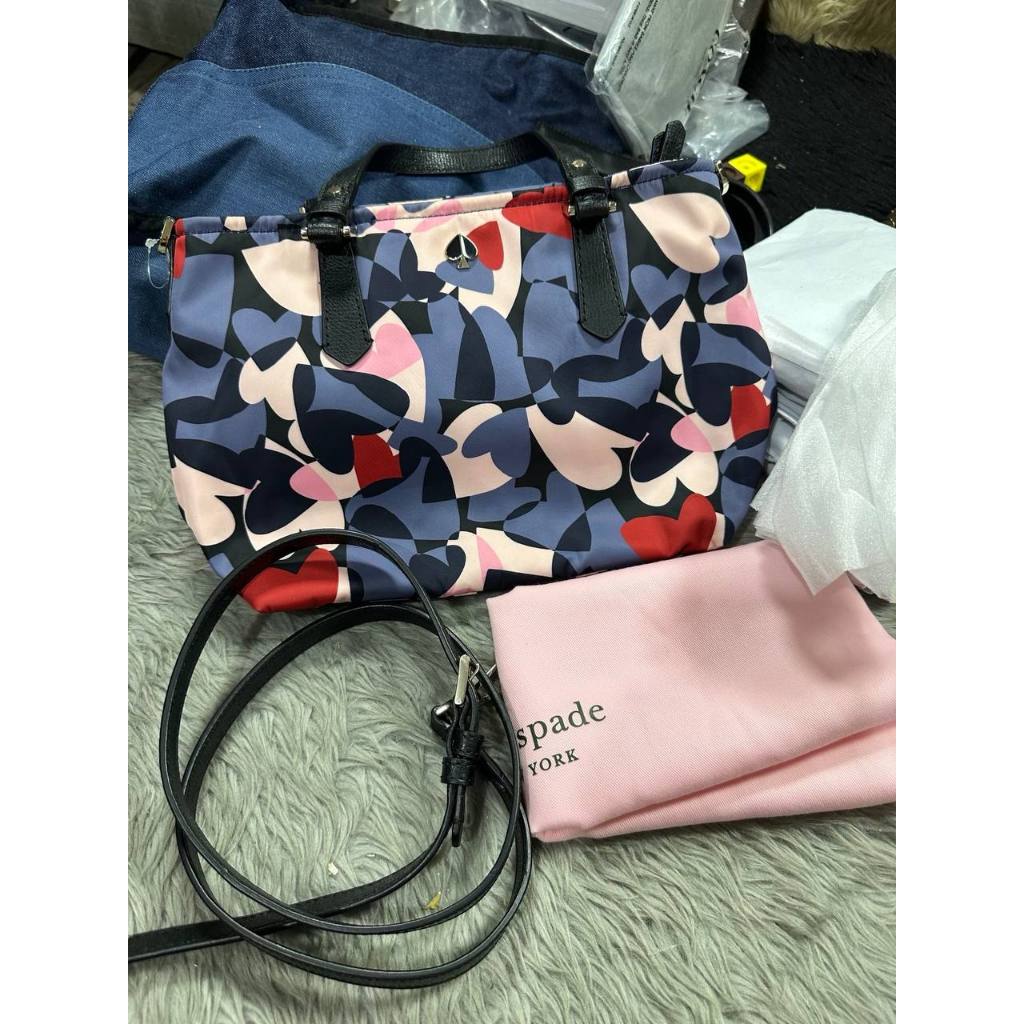 ORIG & IMPORTED KS Retail Taylor Heart Party Small Crossbody Nylon Tote Bag
