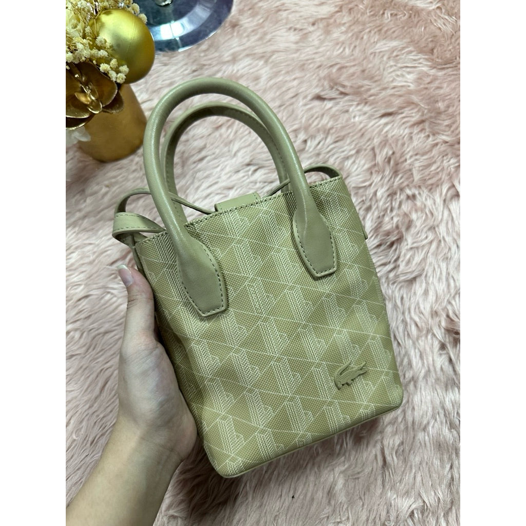 ORIG Preloved LCT Vertical Mini Phone Bag Viennois Beige