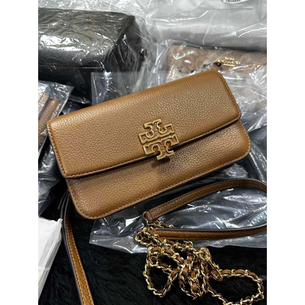 ORIG & IMPORTED TB Britten pebble chain crossbody small bag/purse/wristlet in Tiramisu Br