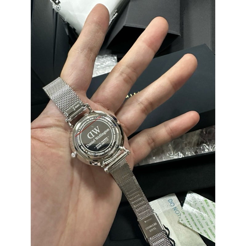 ORIG & IMPORTED Daniel Wellington Petite Unitone Women's Silver Watch DW00600468
