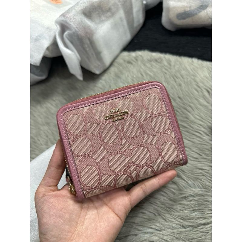 ORIGINAL & IMPORTED Coach Small Zip Around Wallet In Signature Jacquard Black/Brown