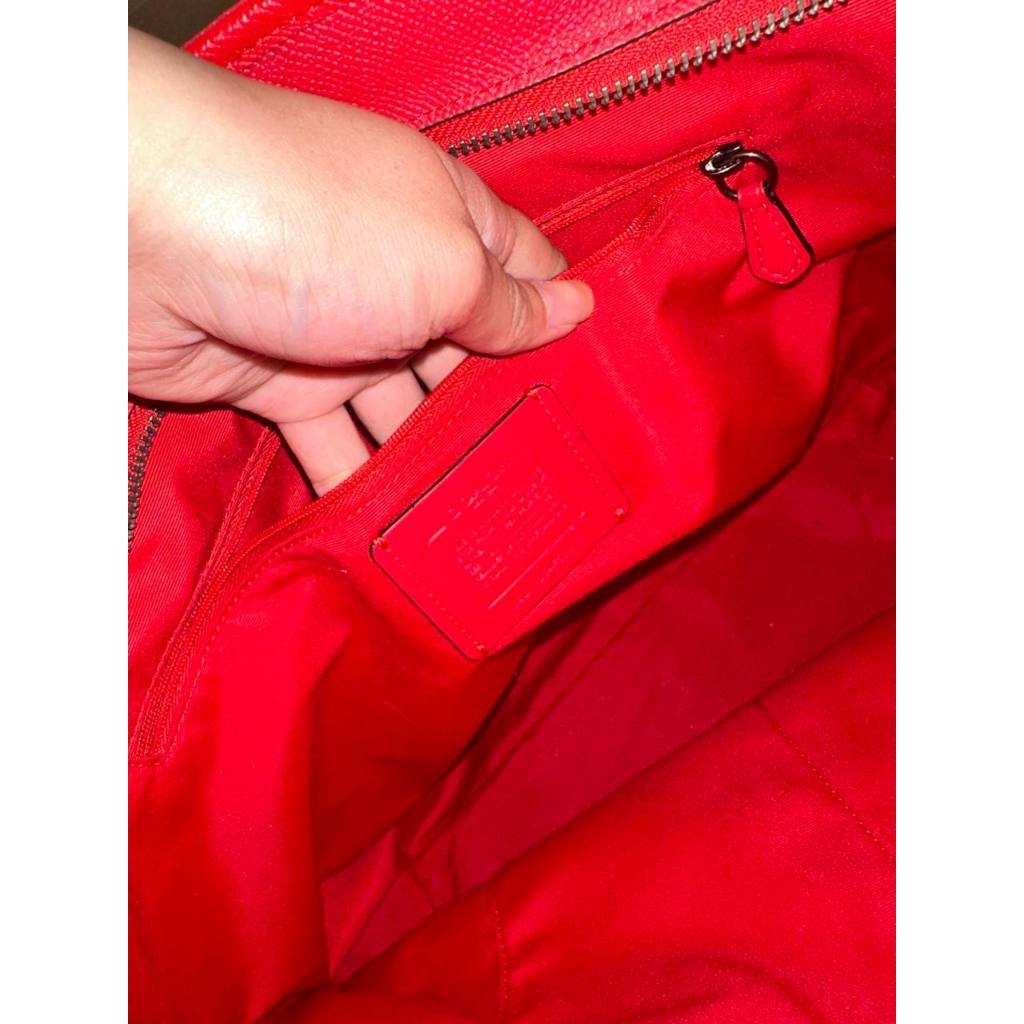 ORIG Preloved CCH Large City Zip Top Tote Bag Red