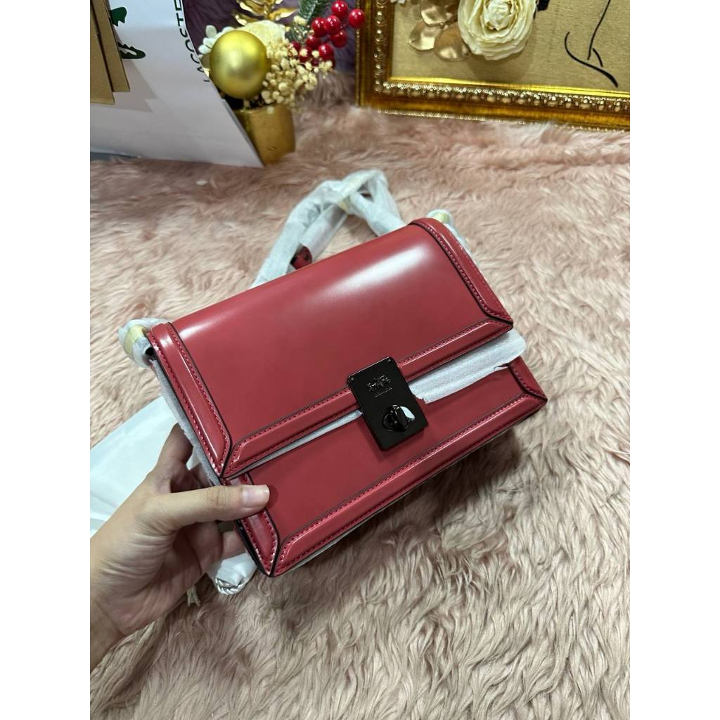 ORIG & IMPORTED CCH Retail Hutton Shoulder Bag Maroon Red Rouge