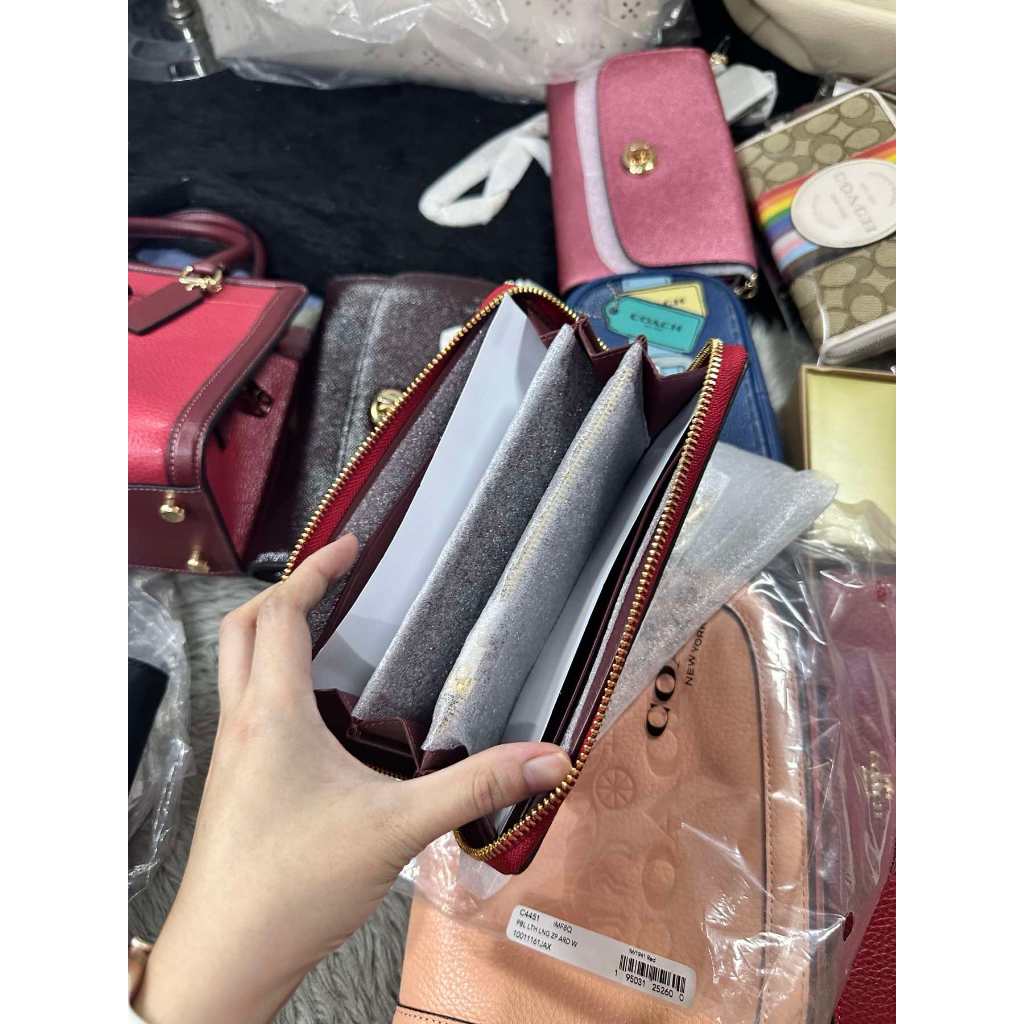 ORIG & IMPORTED CCH Slim Accordion Zip Long Red Wallet