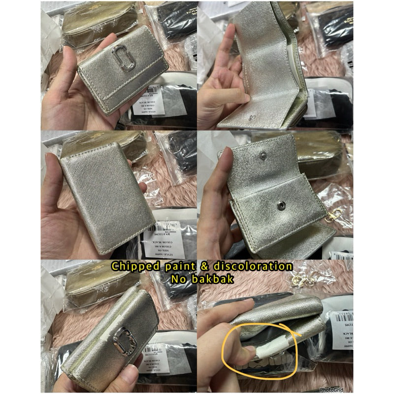 ORIG & IMPORTED WITH FLAW MJ The Snapshot Mini Trifold Wallet in Metallic Silver