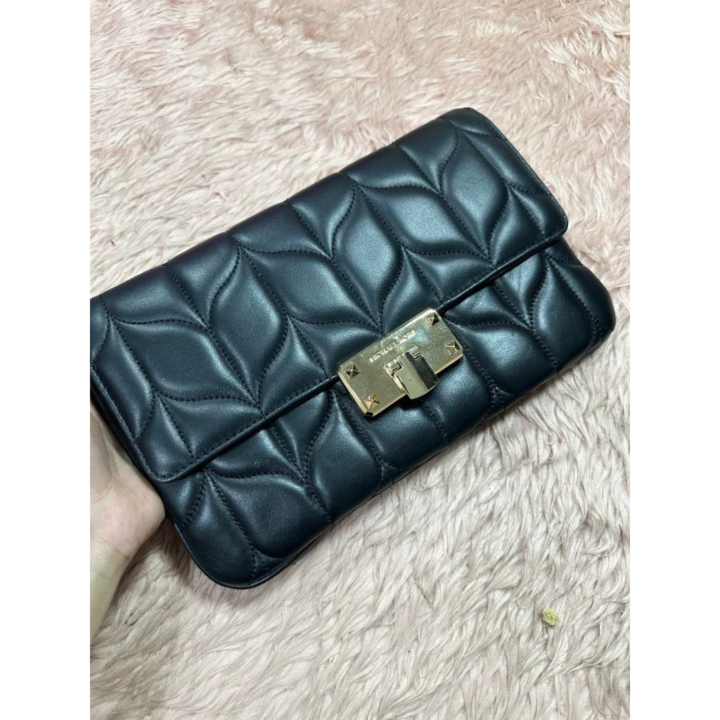ORIG Preloved MK Peyton Clutch Large Quilted Clutch Shoulder Bag Black