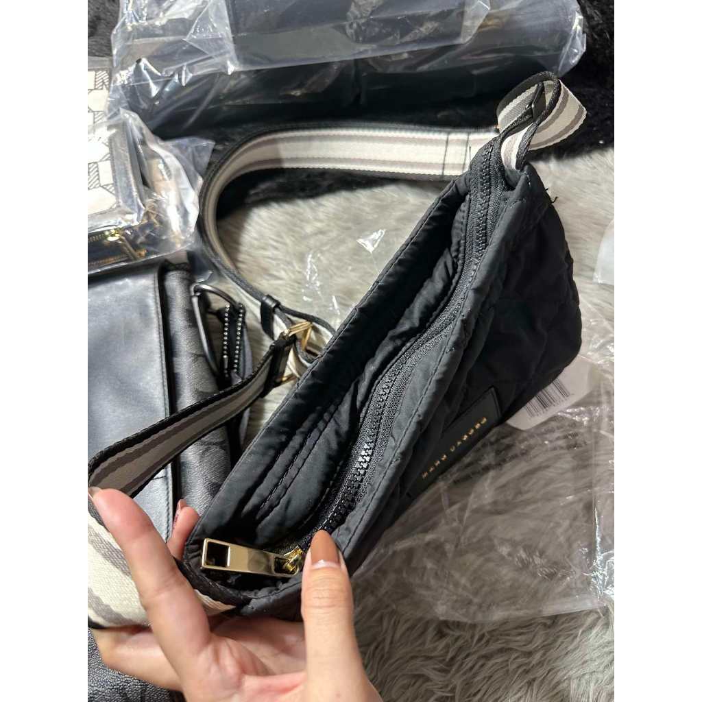 ORIG Preloved MJ The Messenger Nylon Small Crossbody Black Bag Quilted
