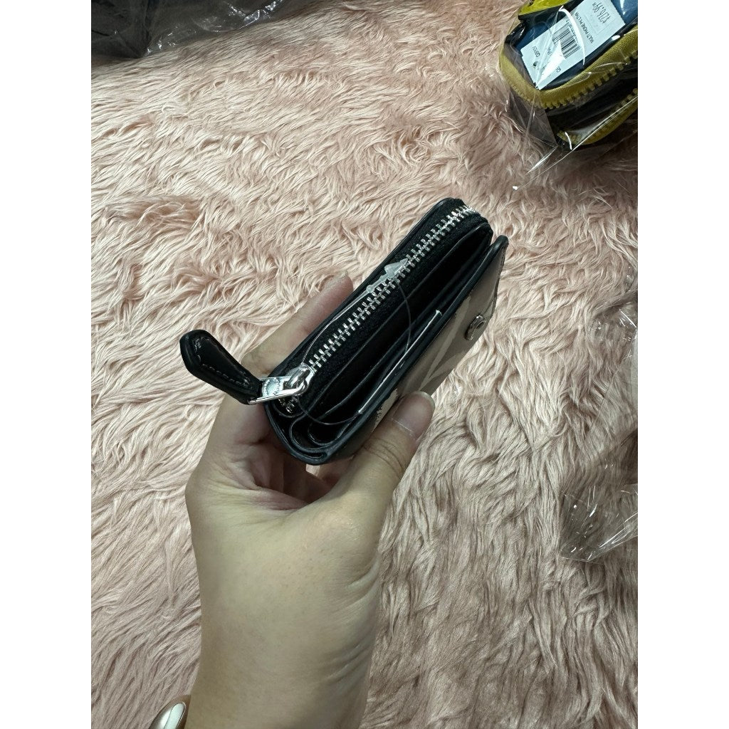 ORIG & IMPORTED CCH Retail Billfold Wallet With Zebra Print Black/White