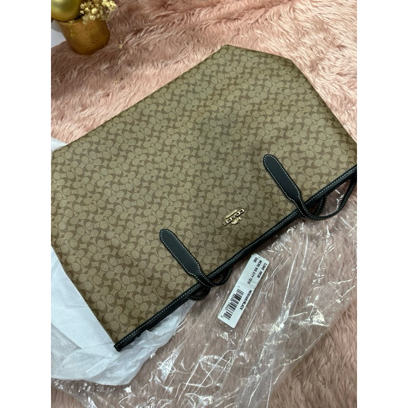 ORIG & IMPORTED CCH City Large Tote Bag In Micro Signature Canva Brown