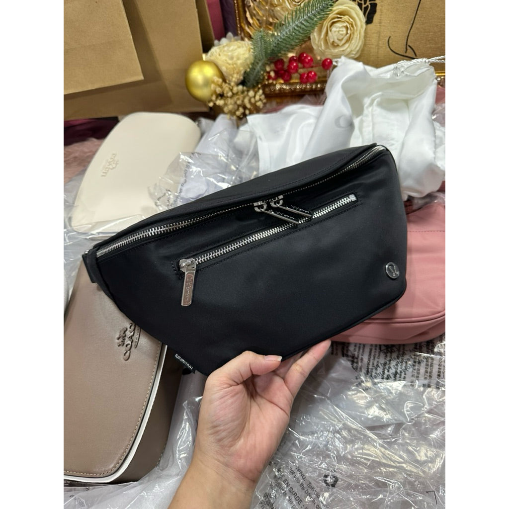 ORIG & IMPORTED LuluLemon City Essentials Belt Bag 3L Nylon Black