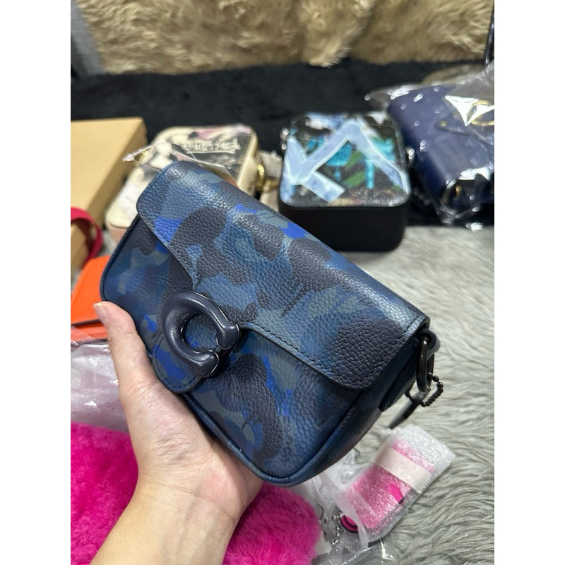 ORIG CCH MEN RETAIL SMALL CHARTER BELT BAG, TABBY, MINT PHONE BAG