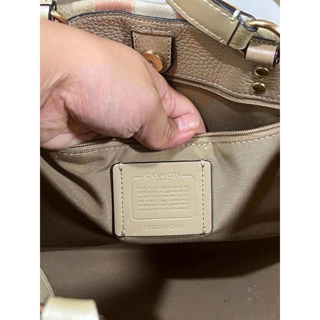 ORIG PRELOVED  CCH Dempsey Carryall Bag In Signature Jacquard Gold/Khaki