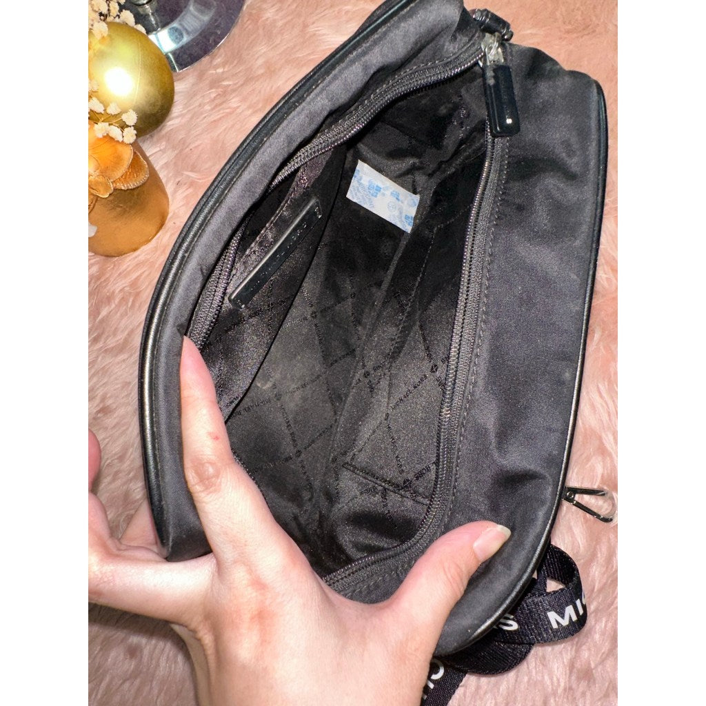 ORIG Preloved MK Medium Nylon Camera Bag Black