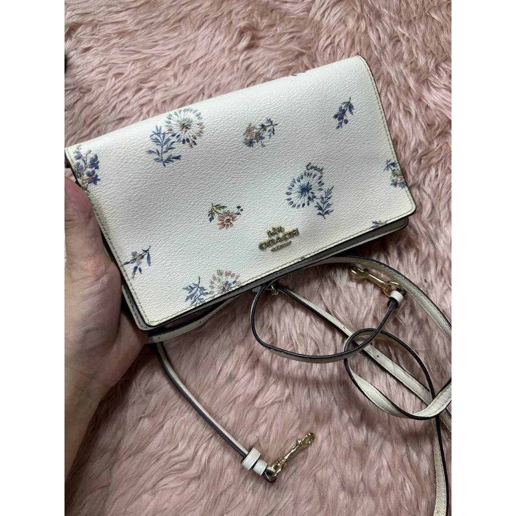 ORIG Preloved CCH Anna Foldover Crossbody Clutch Small White Bag Dandelion Floral Print