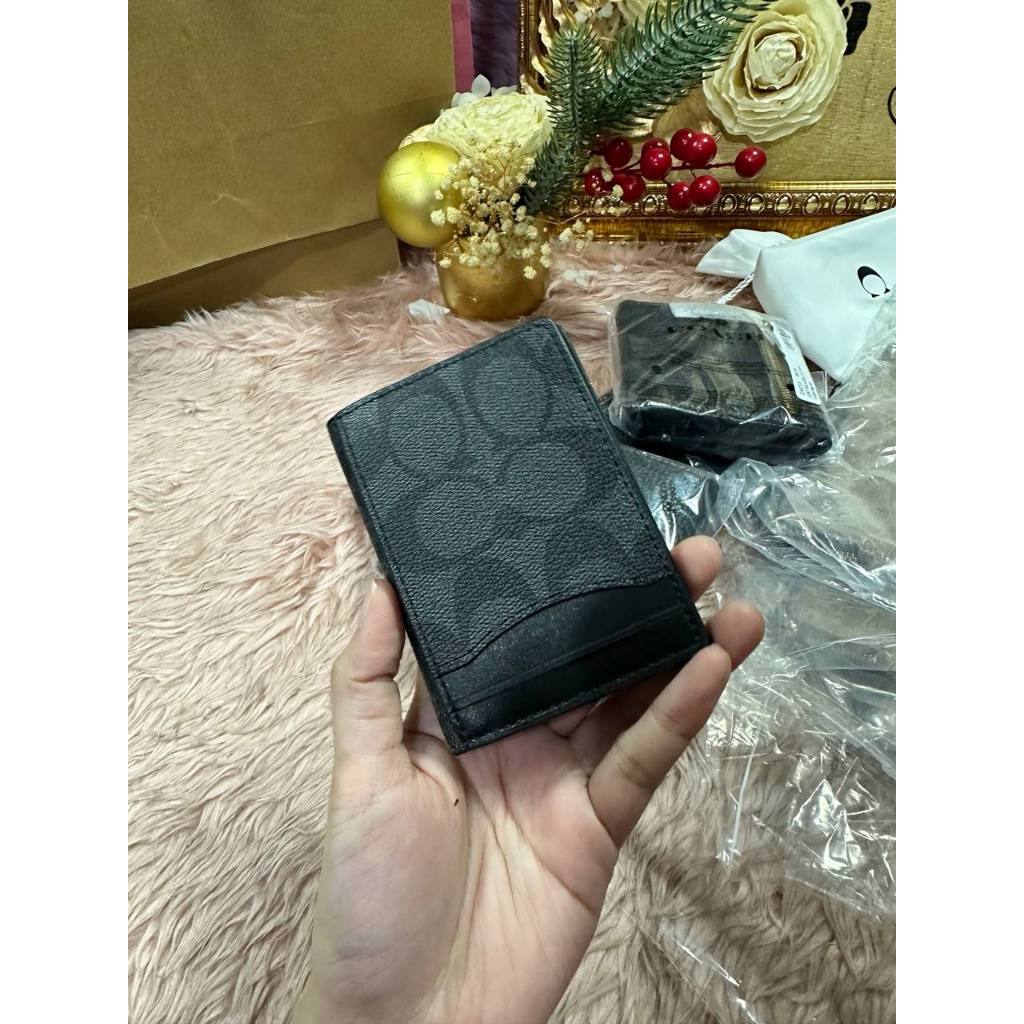 ORIG & IMPORTED CCH Magnetic Card Case in Signature Canvas Small Men Wallet Black