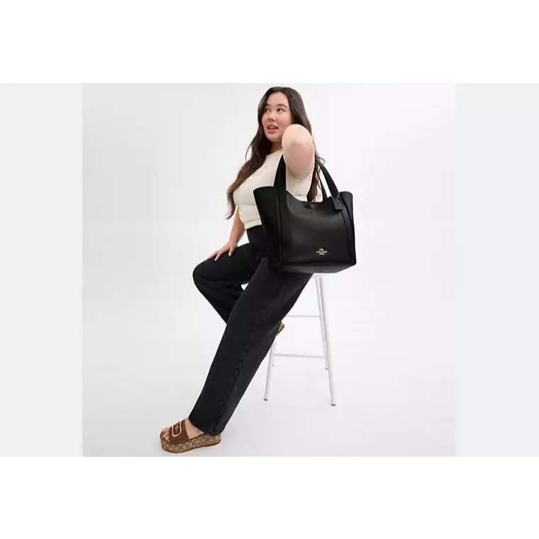 ORIG & IMPORTED CCH Hadley Large Tote Bag Black