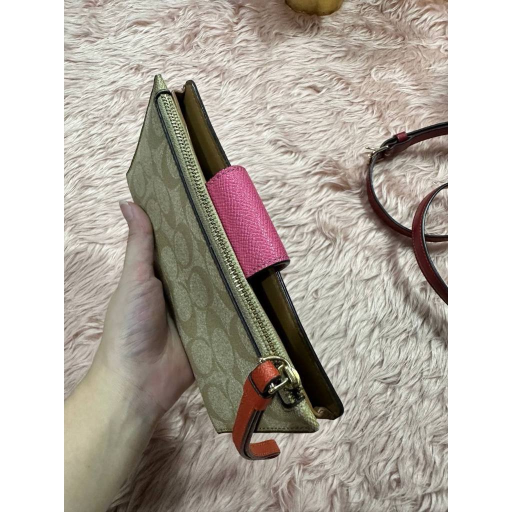 ORIG & IMPORTED Preloved CCH Phone Tech Wallet Khaki Pink