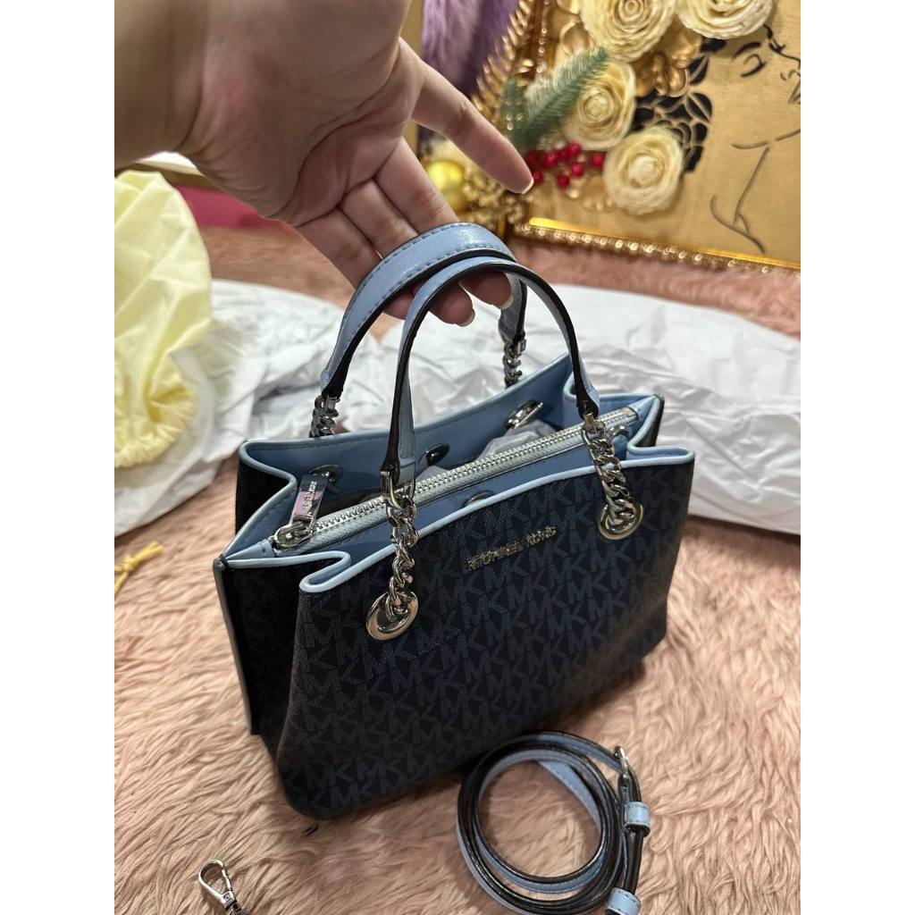 ORIG Preloved MK Teagan Small Crossbody Small Blue Bag
