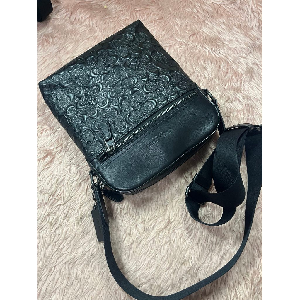ORIG Preloved CCH Men's Houston Flight Bag In Signature Leather Black