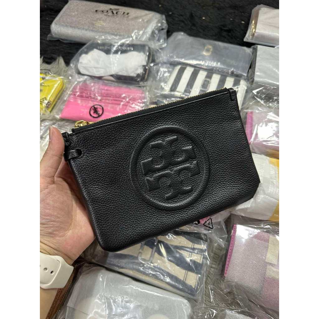 ORIG Preloved TB Perry Bombe Large Wristlet Black