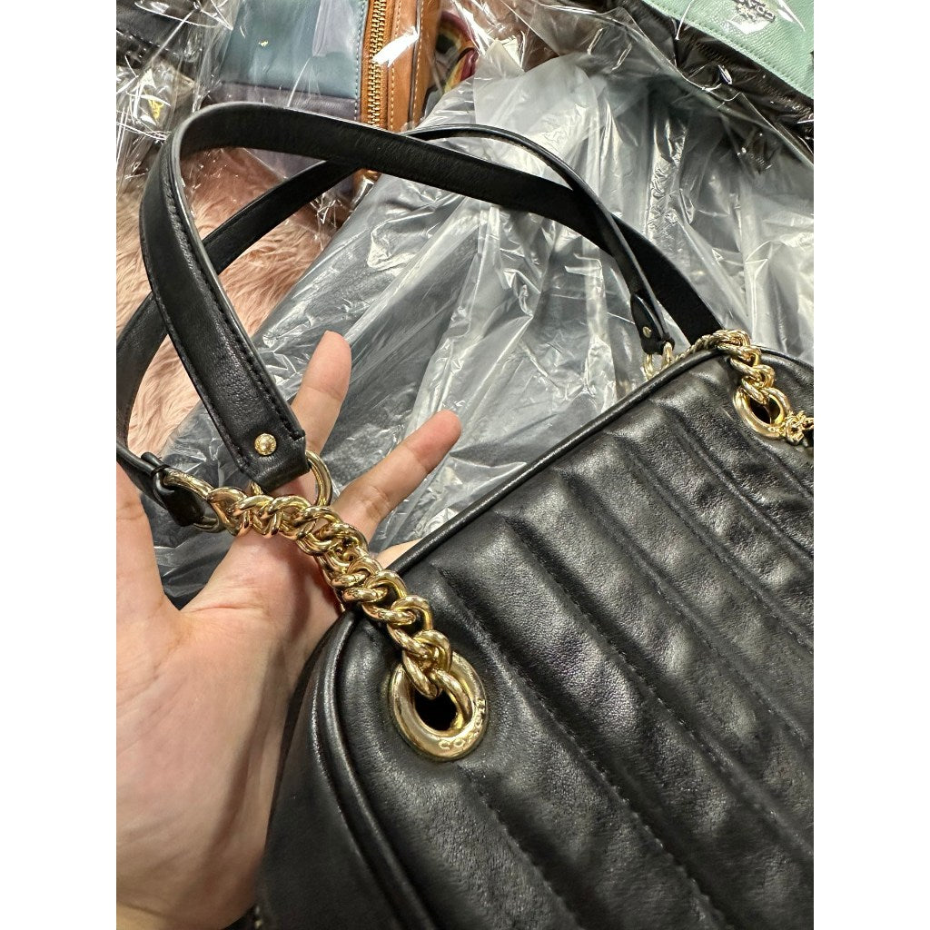 ORIG Preloved CCH Cammie Chain Shoulder Bag With Linear Quilting Black
