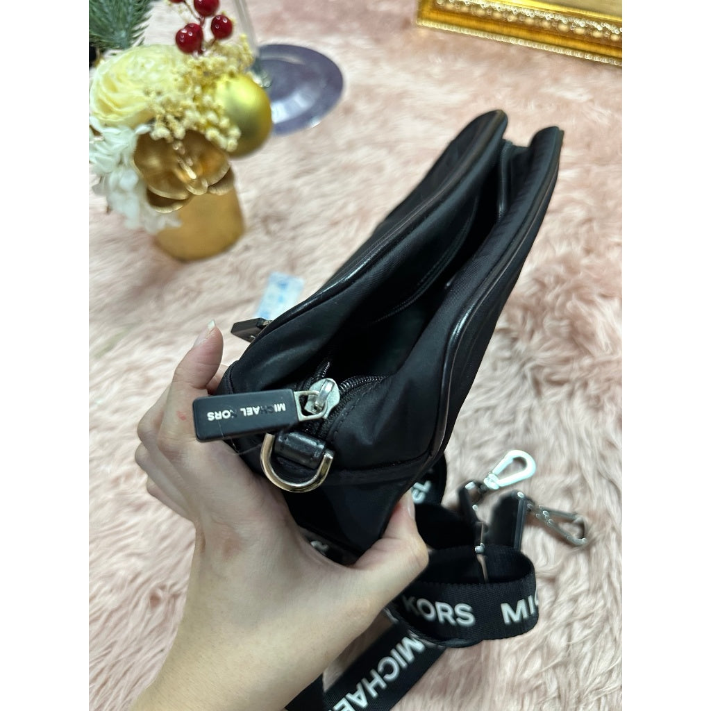 ORIG Preloved MK Medium Nylon Camera Bag Black