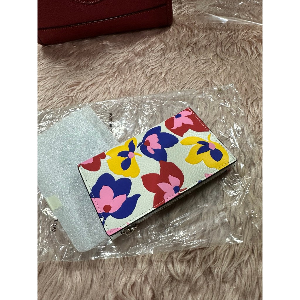 ORIG & IMPORTED KS Retail Spencer Summer Flower Embossed Small Slim Bifold Wallet