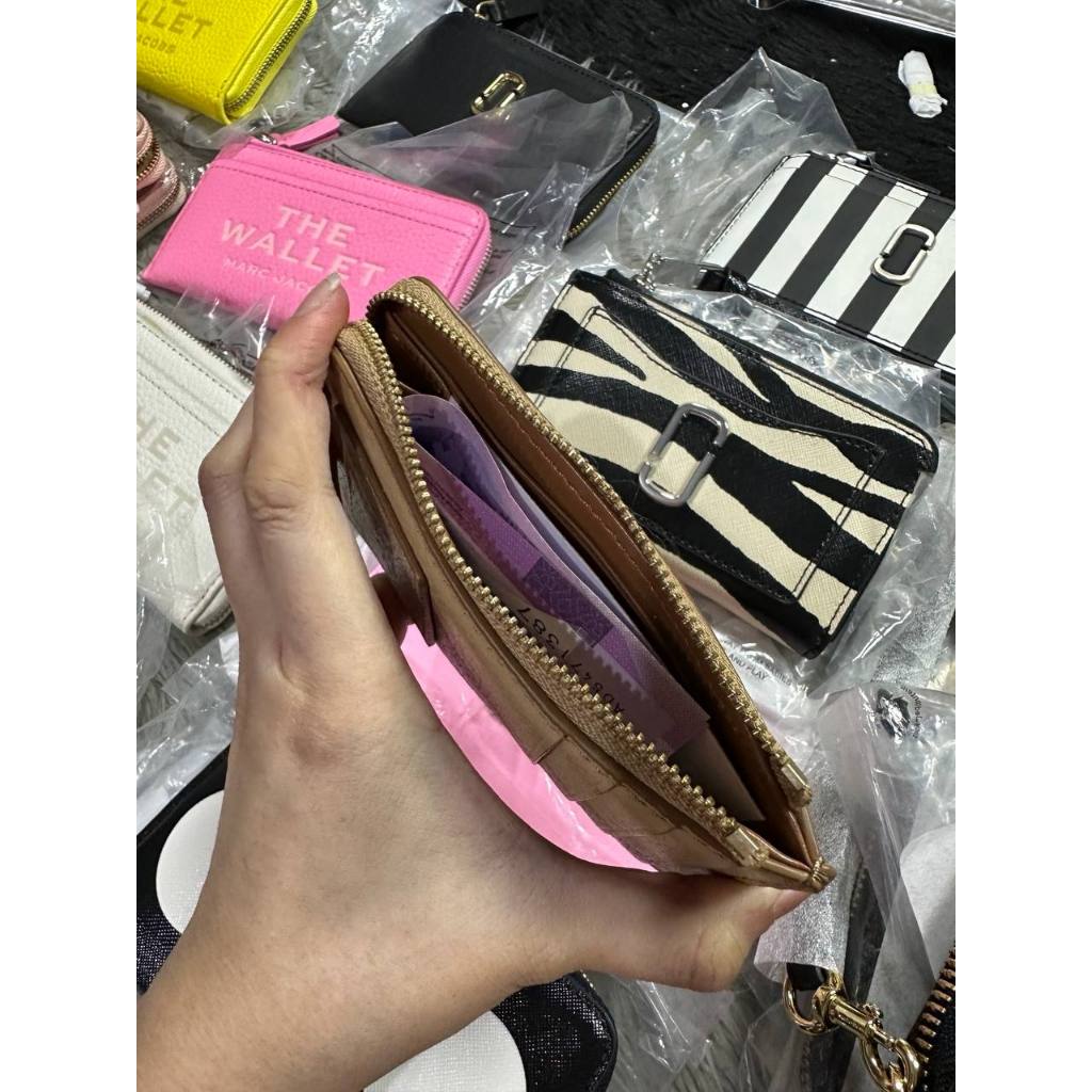 ORIG & IMPORTED MJ The Leather Top Zip Multi Card Slim Small Wallet