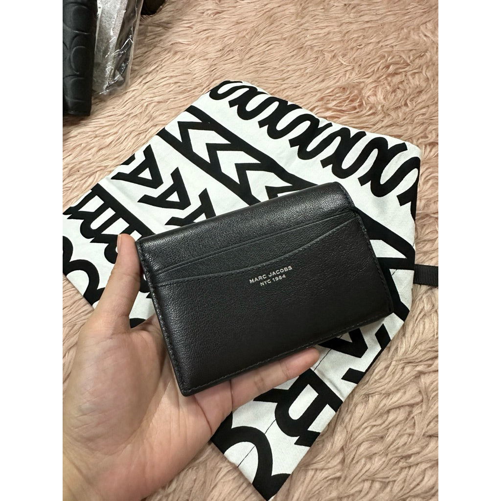 ORIG & IMPORTED MJ The Slim 84 Flap Bifold Black Wallet