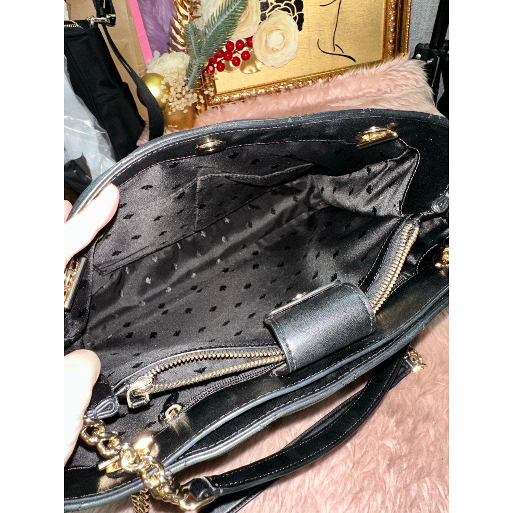 ORIG Preloved KS Large Carey Black Quilted Tote Bag