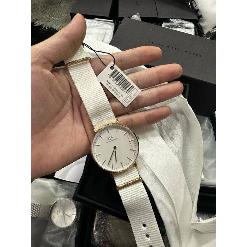 ORIG & IMPORTED Daniel Wellington Classic Dover Women's White Watch DW00600309