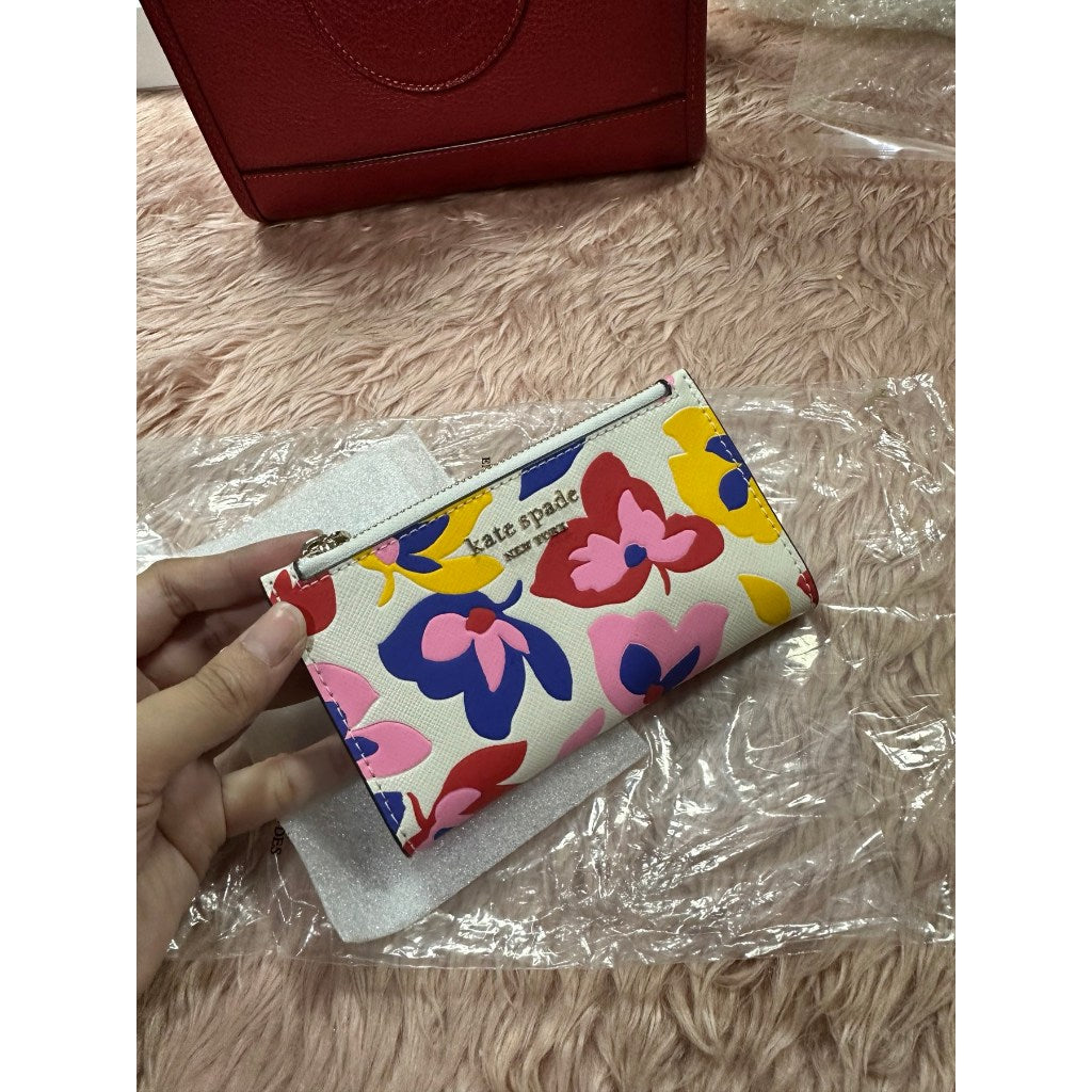 ORIG & IMPORTED KS Retail Spencer Summer Flower Embossed Small Slim Bifold Wallet