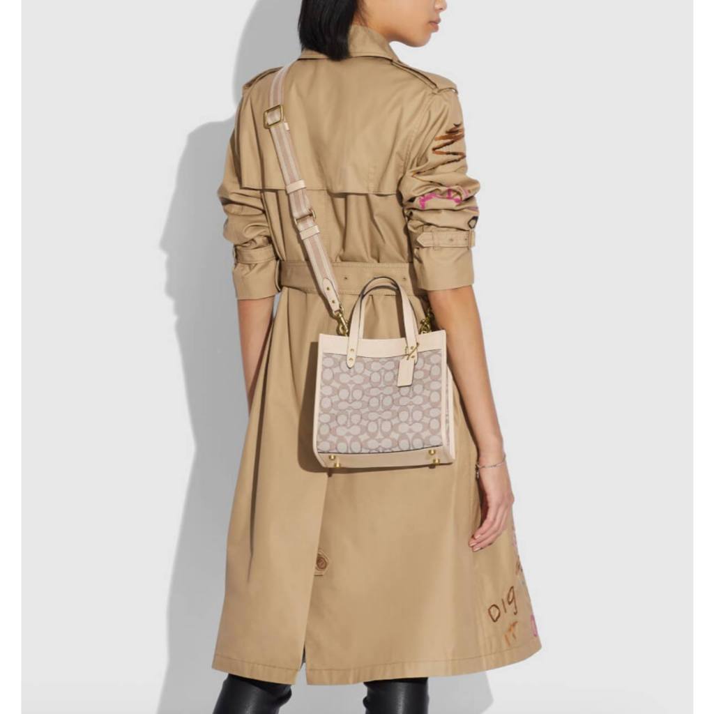 ORIG Preloved CCH Retail Tote Bag Signature Jacquard Field 22 Beige/Ivory