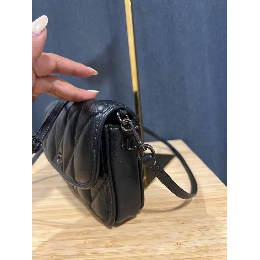 ORIG Preloved CCH Retail Hayden Crossbody With Quilting Black Bag