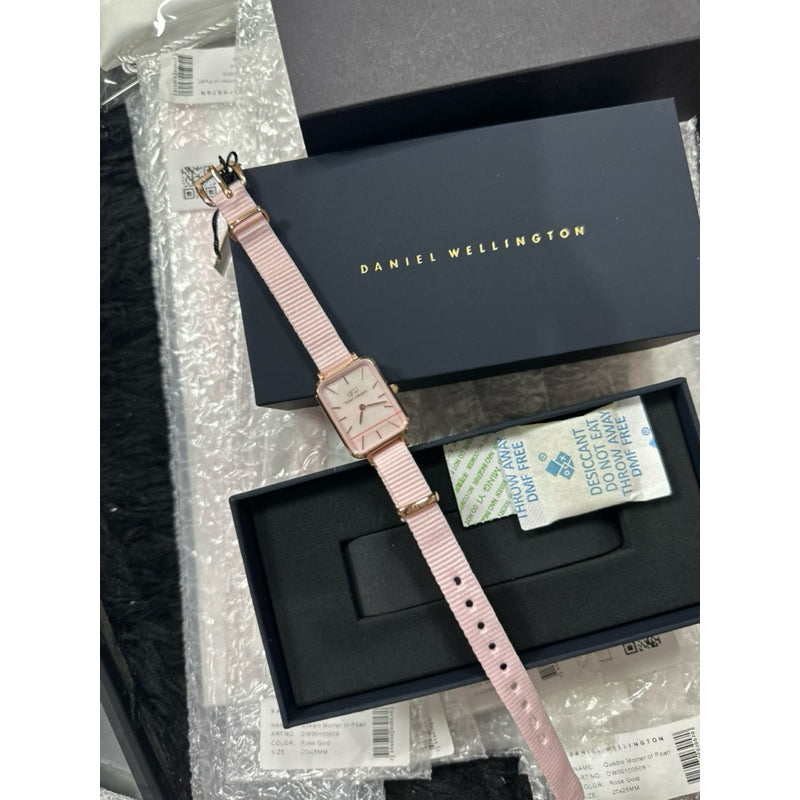 ORIG & IMPORTED Daniel Wellington Quadro Coral Women's Small Watch DW00100509