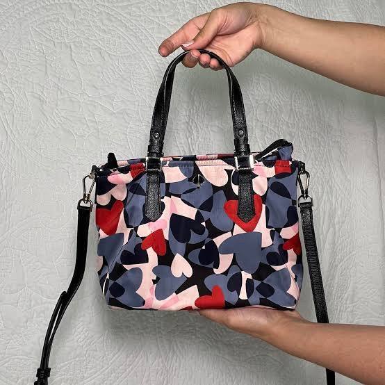 ORIG & IMPORTED KS Retail Taylor Heart Party Small Crossbody Nylon Tote Bag