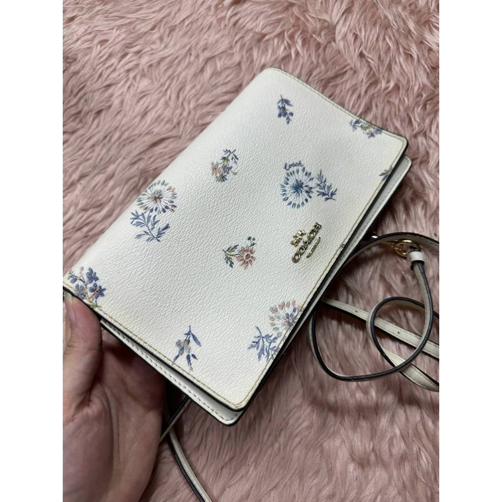 ORIG Preloved CCH Anna Foldover Crossbody Clutch Small White Bag Dandelion Floral Print
