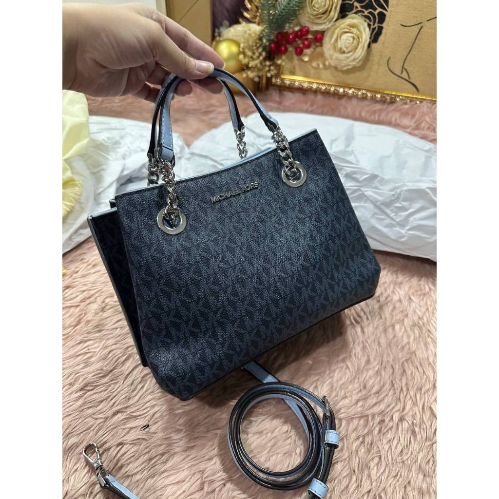 ORIG Preloved MK Teagan Small Crossbody Small Blue Bag