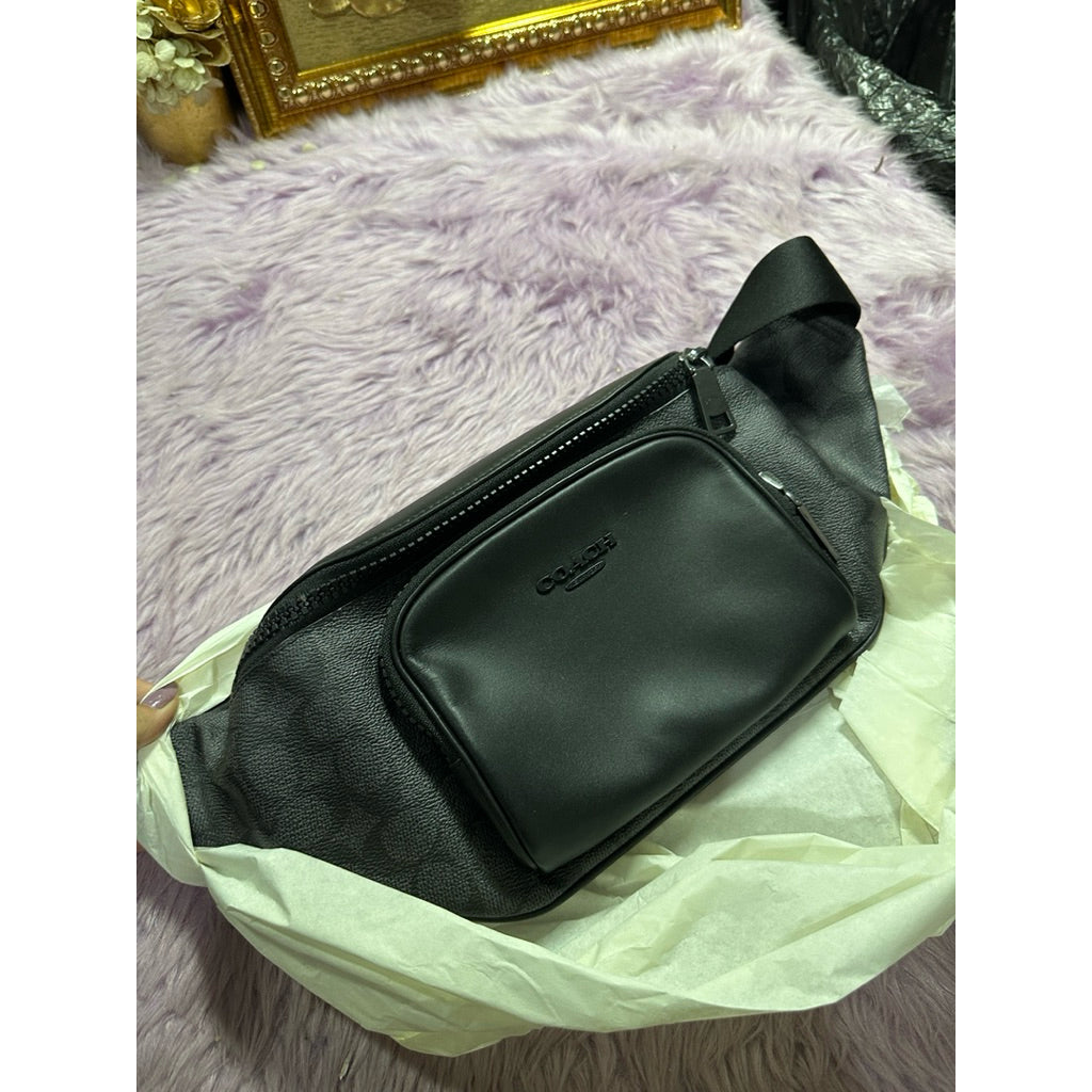 ORIG & IMPORTED CCH Racer Belt Men Bag In Signature Canvas Black