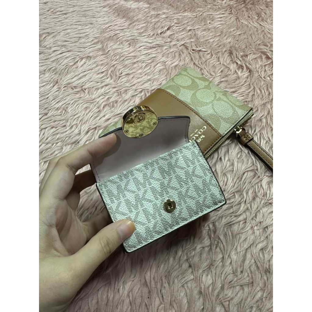 ORIG Preloved MK Trifold Small White/Pink Wallet