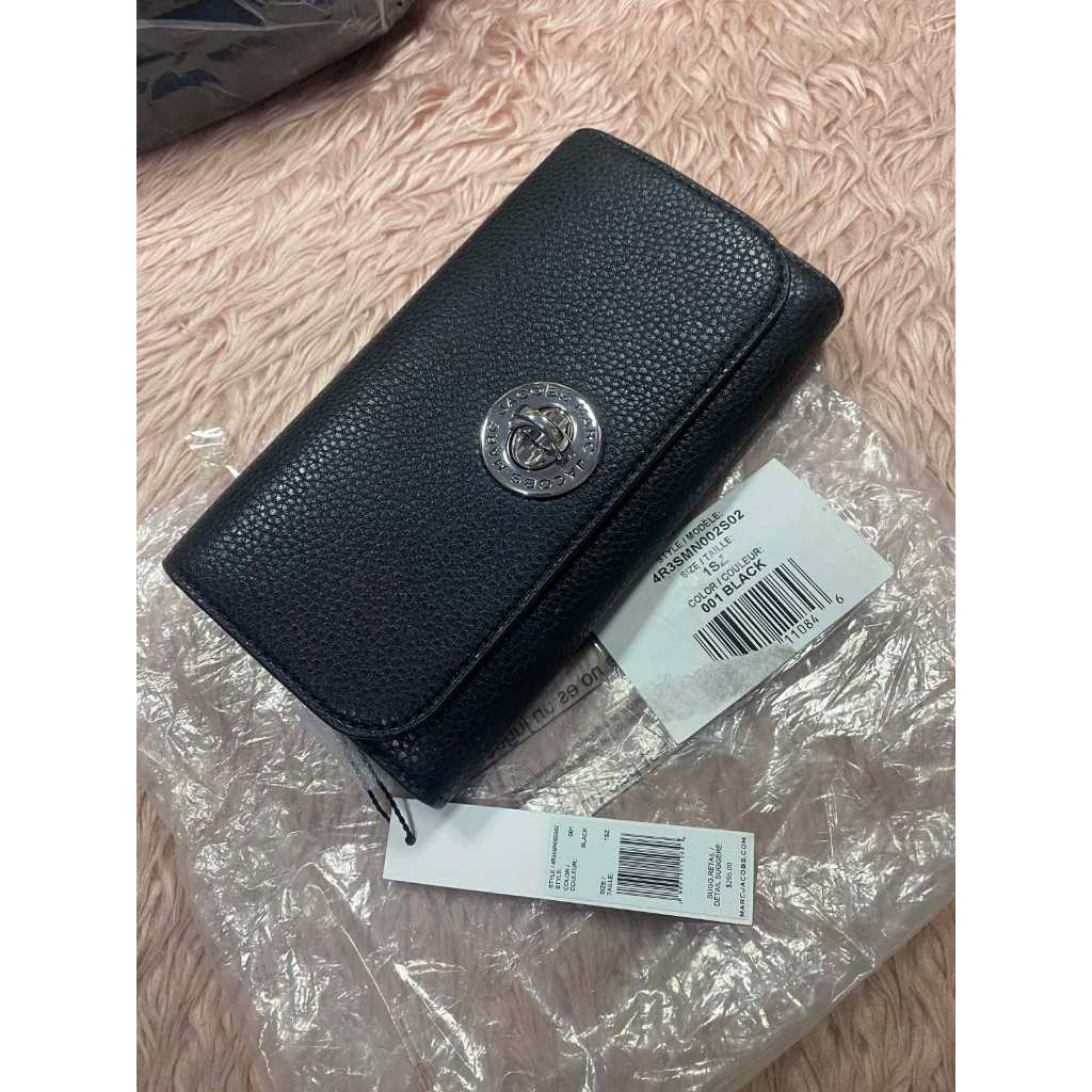 ORIG & IMPORTED MJ The Wallet on Chain Black Bag with turn lock