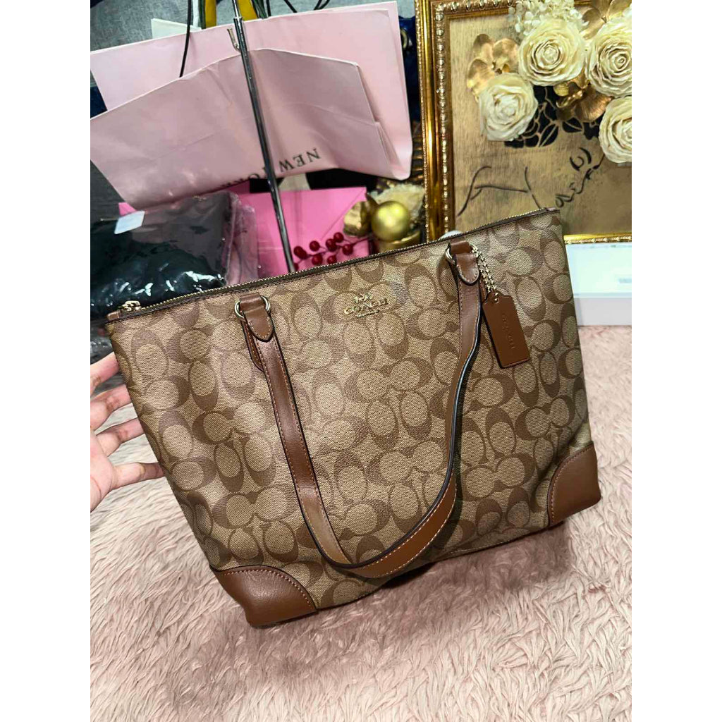 ORIG & IMPORTED CCH RARE Zip Top Tote Khaki Brown Medium Bag