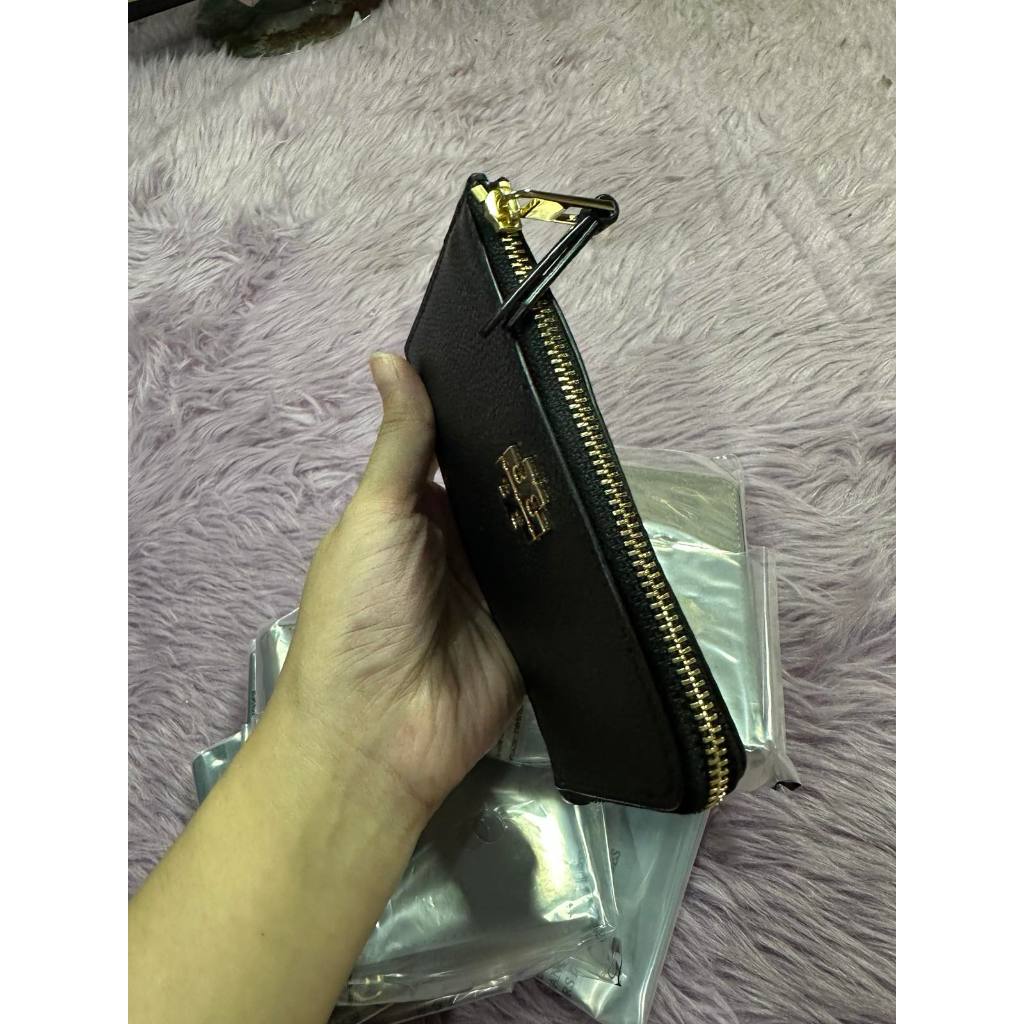 ORIG & IMPORTED TB Britten Zip-Up Pebbled Leather Card Case Wallet in Black