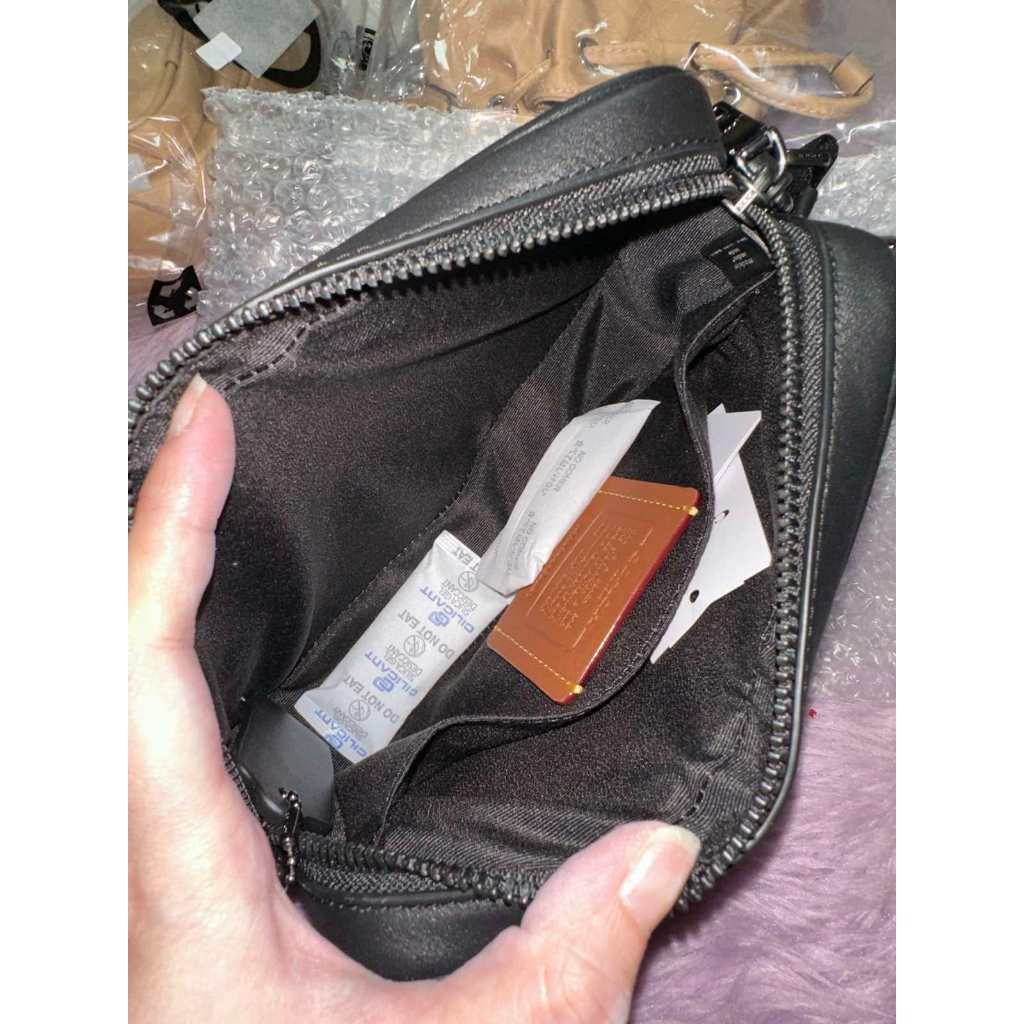 ORIG & IMPORTED CCH Jayden Crossbody Small Phone Black Men Bag