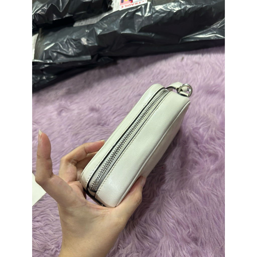 ORIG Preloved CCH Eva Phone Crossbody Small White Bag