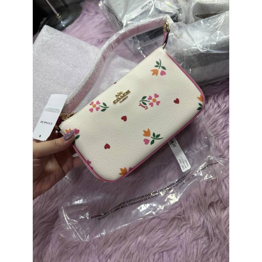 ORIG & IMPORTED CCH Nolita 19 In Floral White Small Kilikili Bag