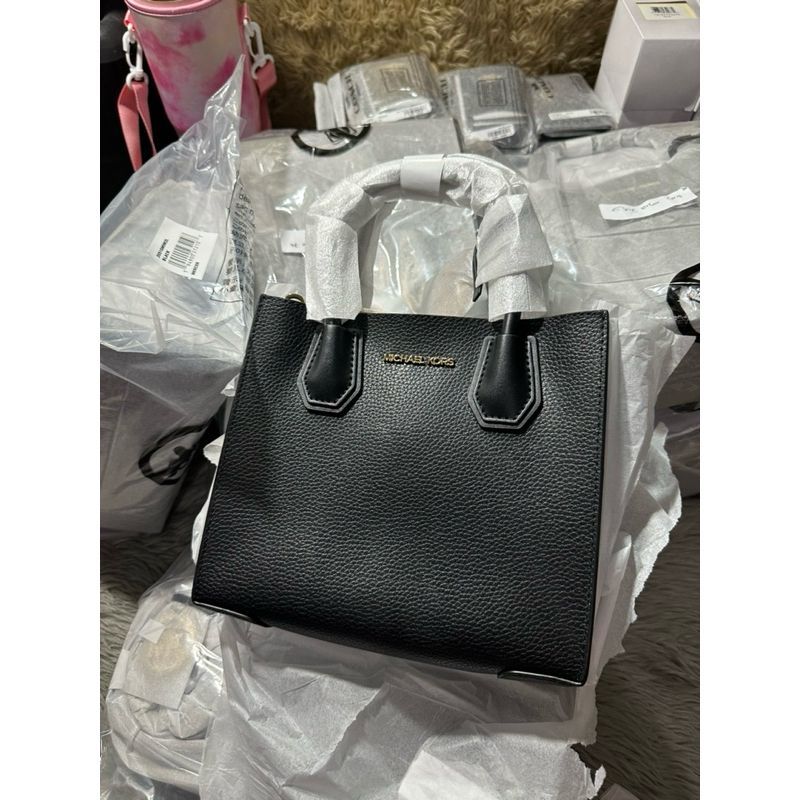 SALE!  MK Mercer Medium Saffiano Leather Messenger Crossbody Bag - Black