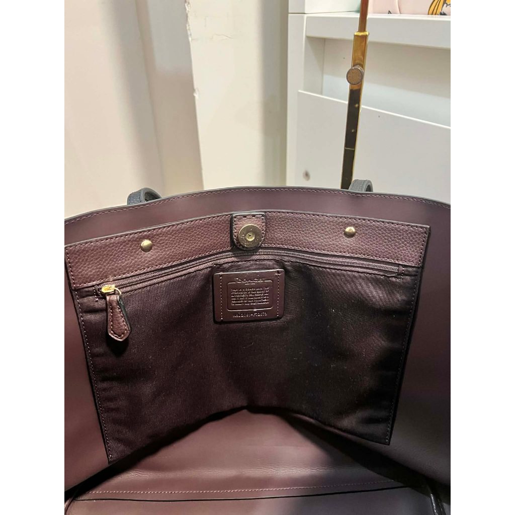 ORIG Preloved CCH  Town Tote Black Large Bag